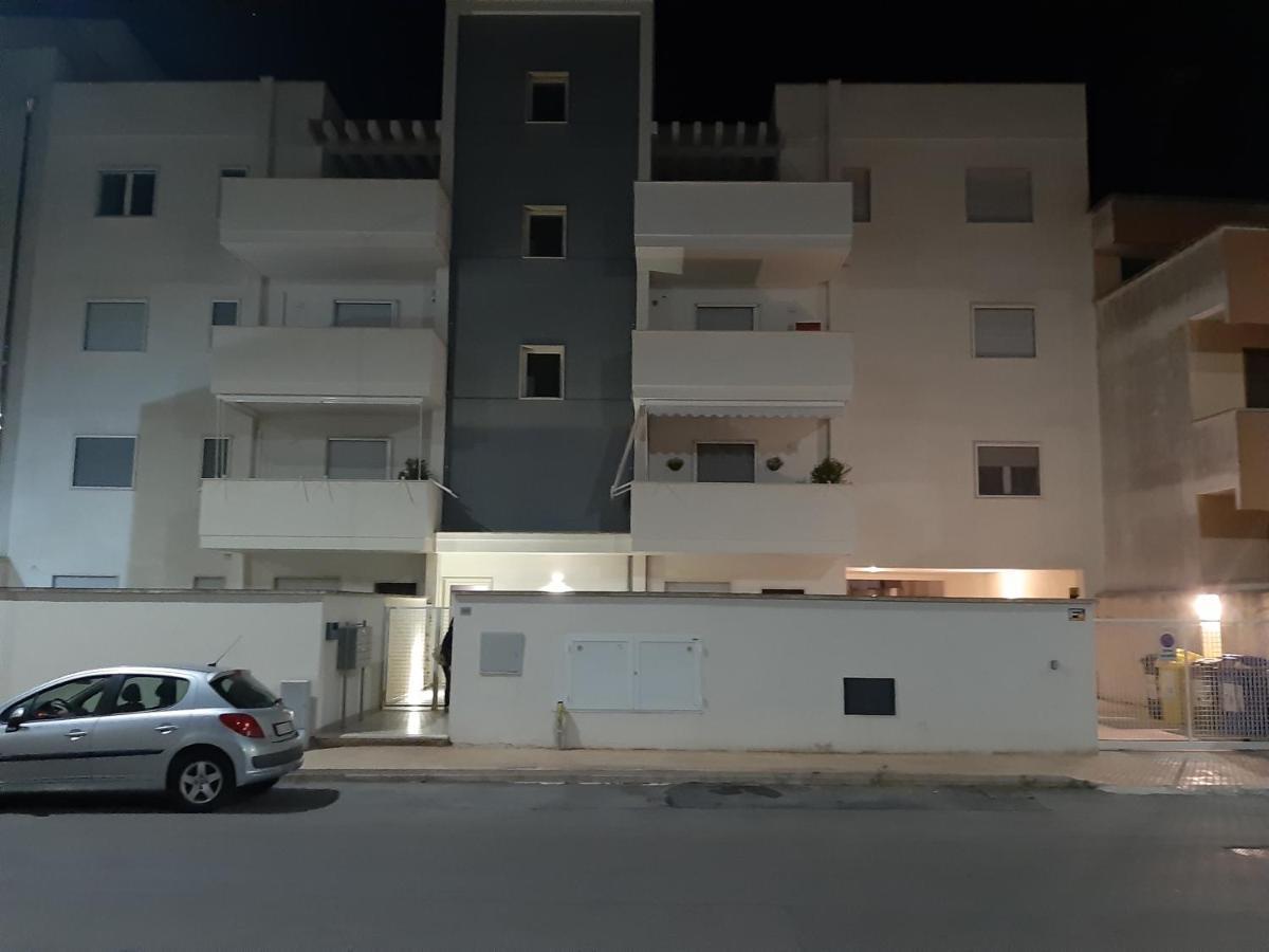 Al 50 Mq Lägenhet Lecce Exteriör bild