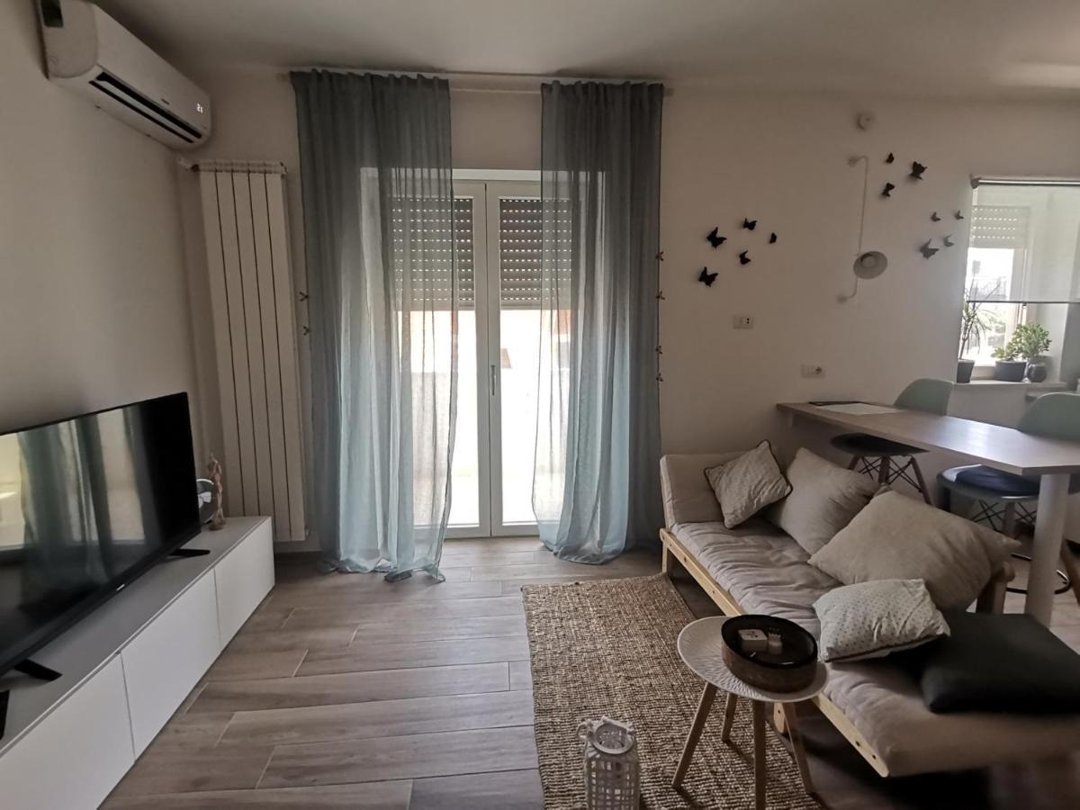 Al 50 Mq Lägenhet Lecce Exteriör bild