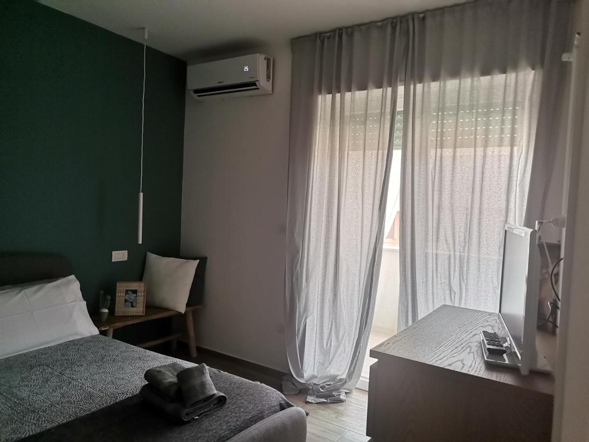 Al 50 Mq Lägenhet Lecce Exteriör bild